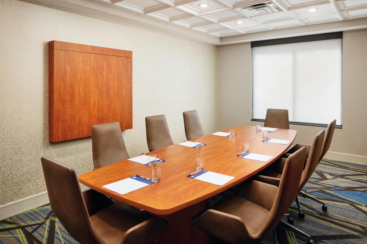 Holiday Inn Express & Suites Jacksonville South East - Medical Center Area By Ihg Exteriör bild